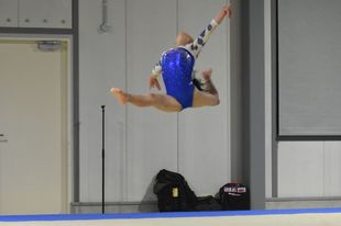 實杯体操競技大会 イベントのこと スタッフブログ 枚方の大阪体操クラブは子どもの習い事に最適な器械体操教室